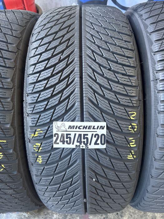 245/45/20 Michelin M+S