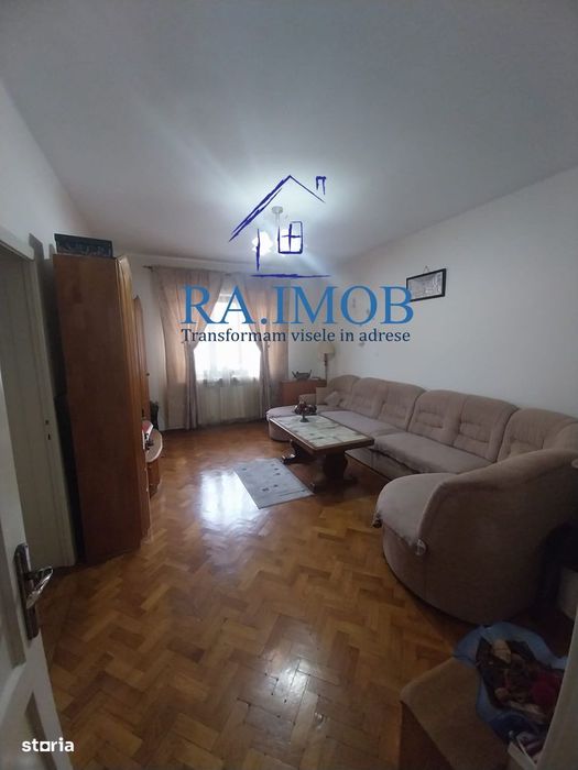 Apartament 3 camere, Ultracentral - 98.500 euro negociabil