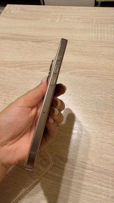 Iphone 16 pro 250 gb