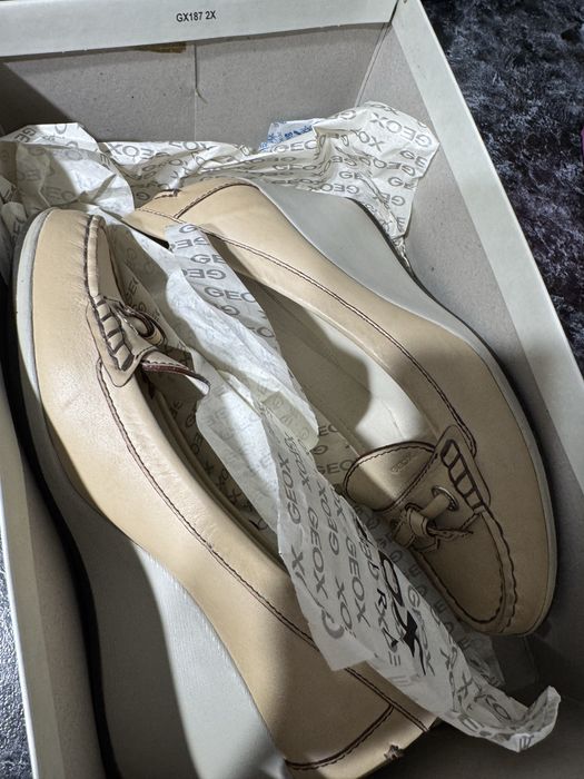 Продам туфли geox, кожанные