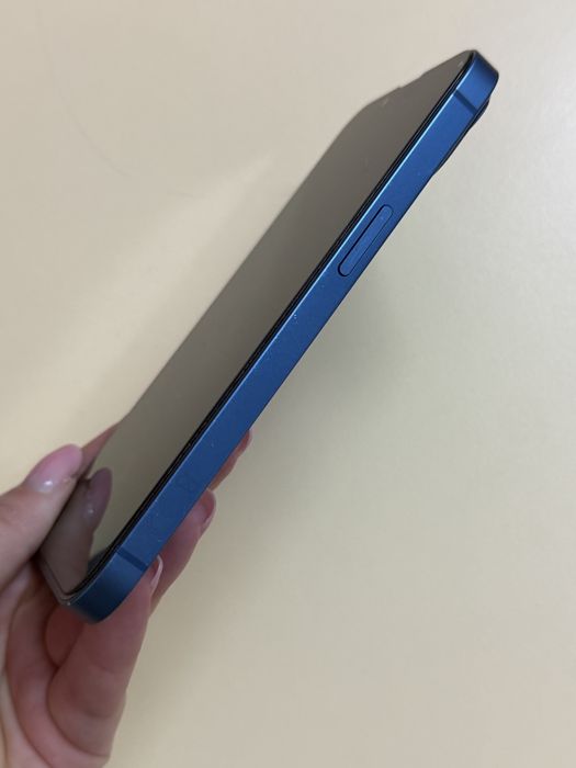 Iphone 13 128gb  100% baterie