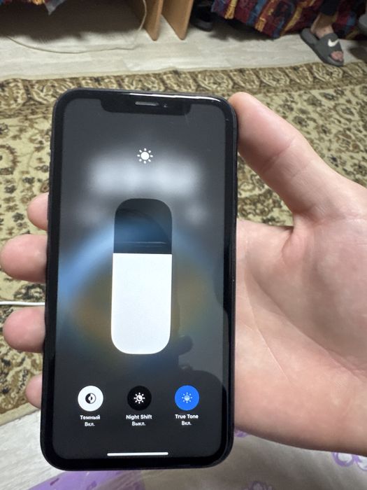 Продается айфон хр