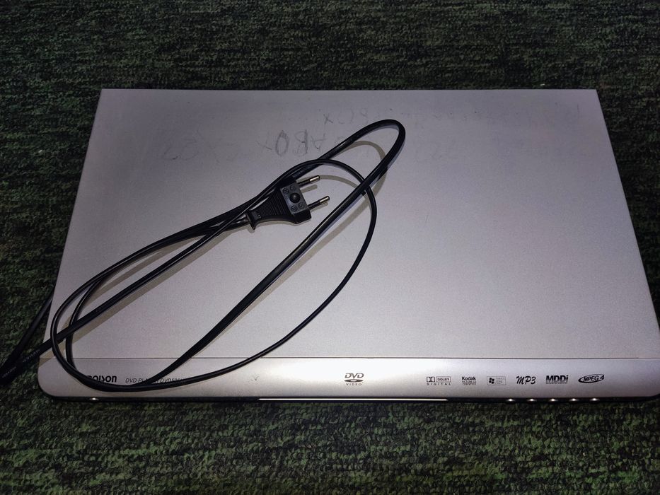 DVD Rolson читает все диски.