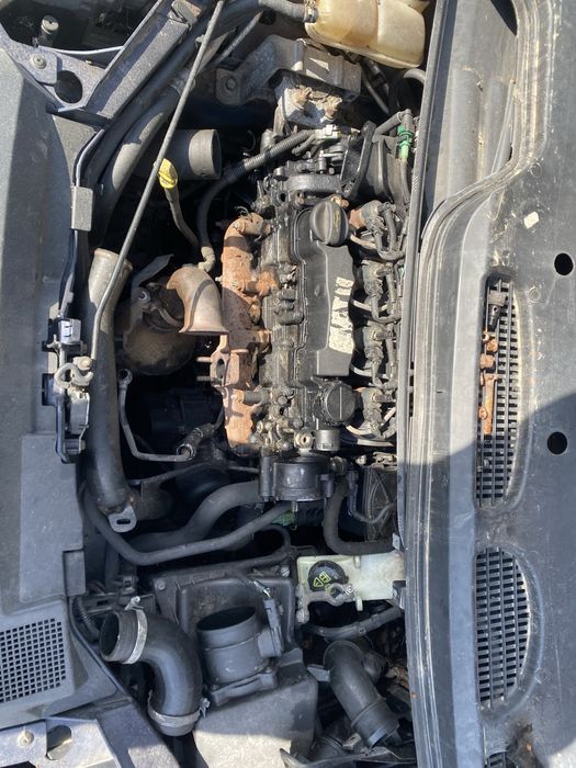 Двигатели за Автомобили мерцедес пежо,нисан рекстън рено, голф