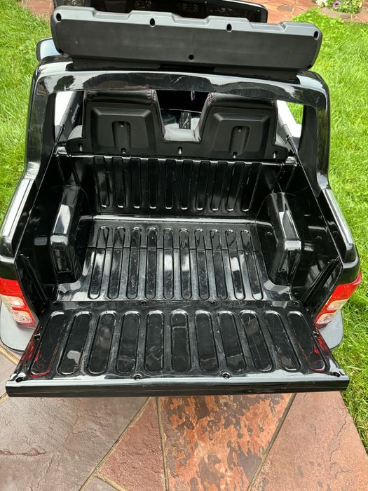 Детская машинка Ford Raptor 4x4