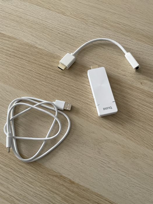 Безжичен HDMI адаптер BenQ Qcast Mirror QP30