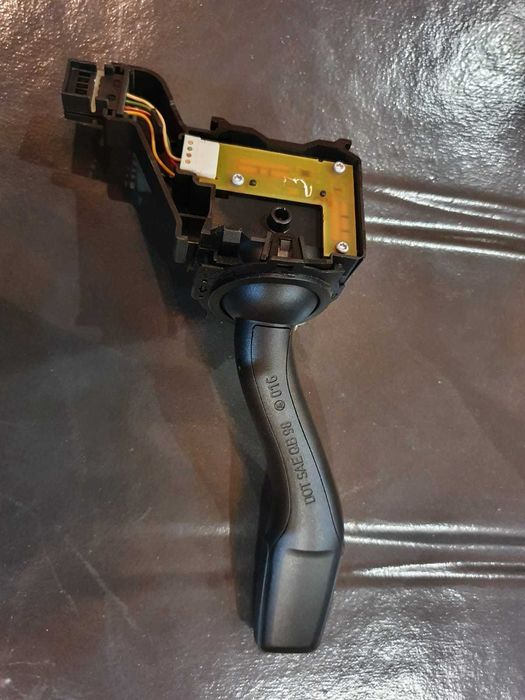 Maneta Semnalizare si Lumini Audi A3 8P,  Audi TT 8J