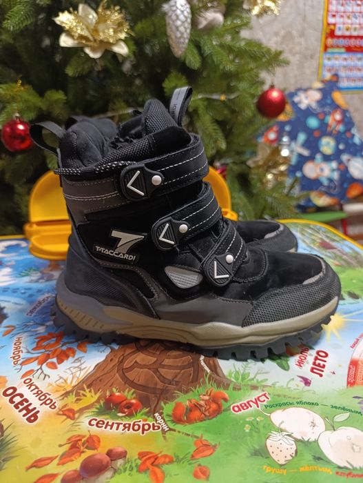 Зимняя подростковая обувь