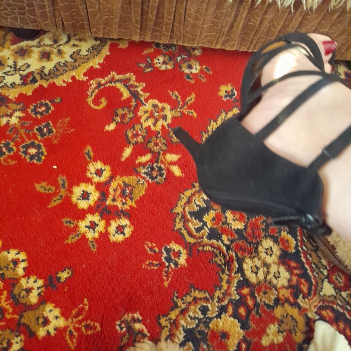 Продам туфли-босоножки вечерние