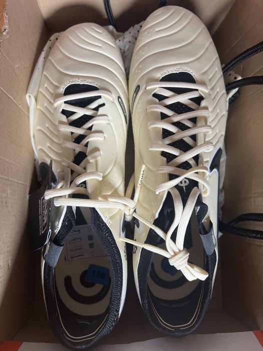 Оригинални Бутонки Nike Legend 10 Elite Ag-Pro