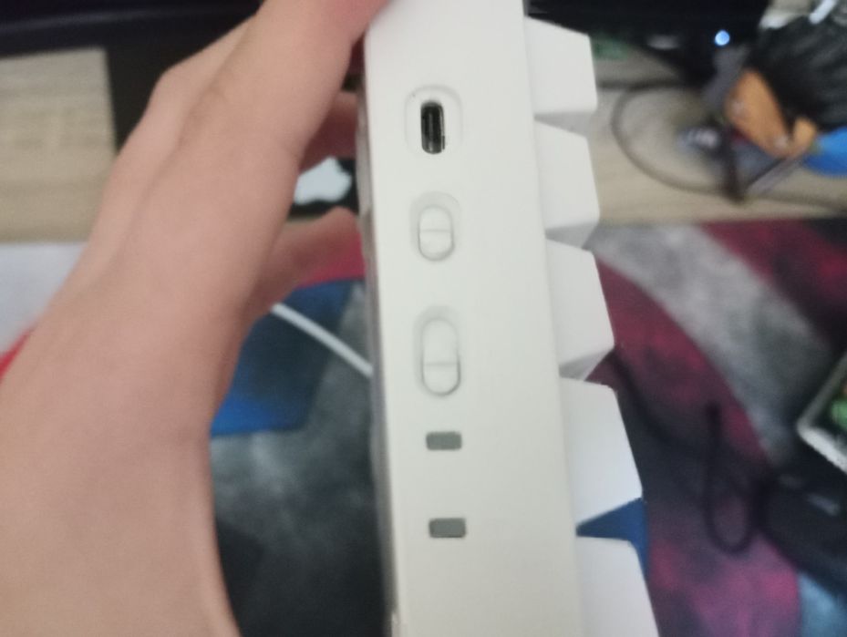 Механична гейминг клавиятура redragon k530