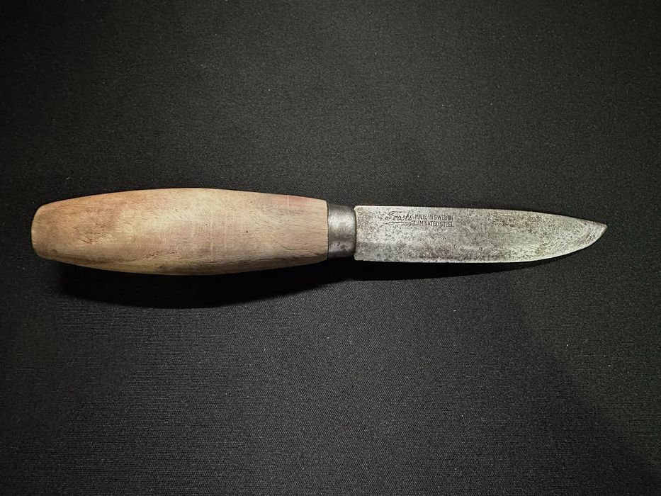 Cuțit vechi Frosts Mora – Made in Sweden – oțel carbon