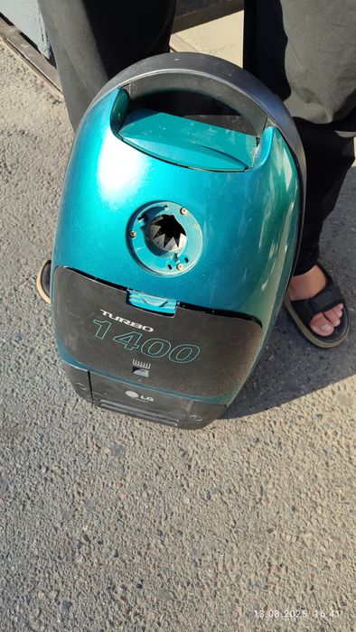 Пылесос LG в отличном состоянии