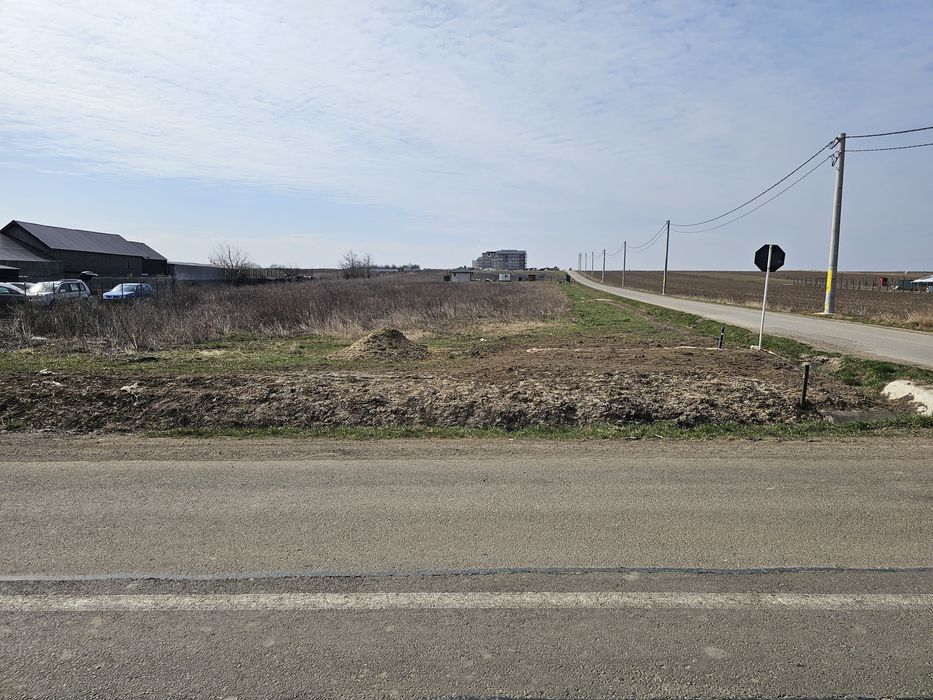 Proprietar- Vand loturi teren intravilan-Ideal pentru casa-Rachiti