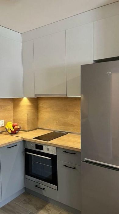 Дава се под наем Двустаен апартамент в София, Хладилника - 50 кв.м за 650 € - Снимка #2