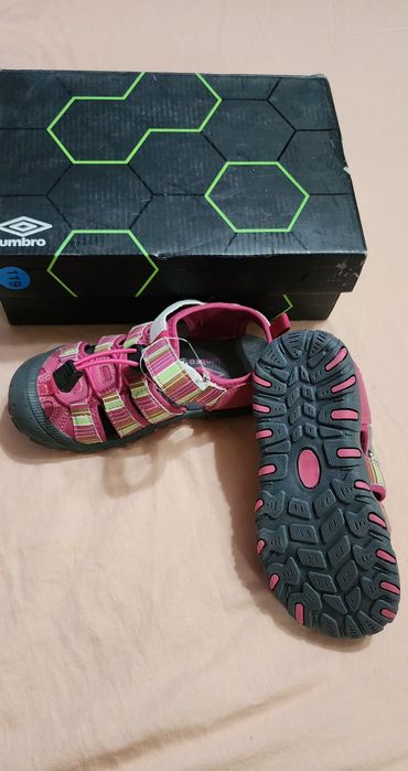 Umbro Нови детски сандали