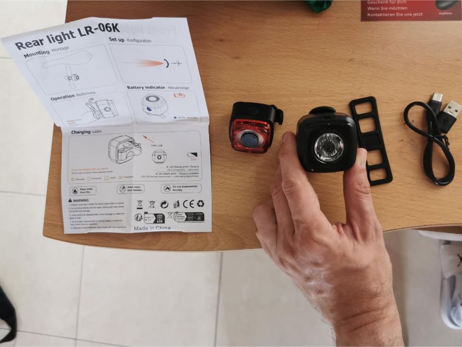 Set lumini bicicleta  noi