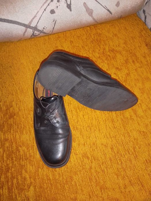 pantofi barbatesti foarte buni