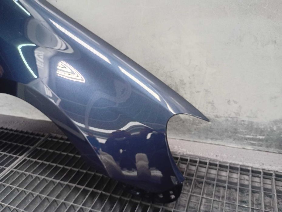 Aripa Fata Dreapta VW Golf 6 VI 2008-2013 (LC5F (Albastru))