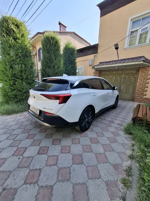 Buick Velite 6 2024 йил