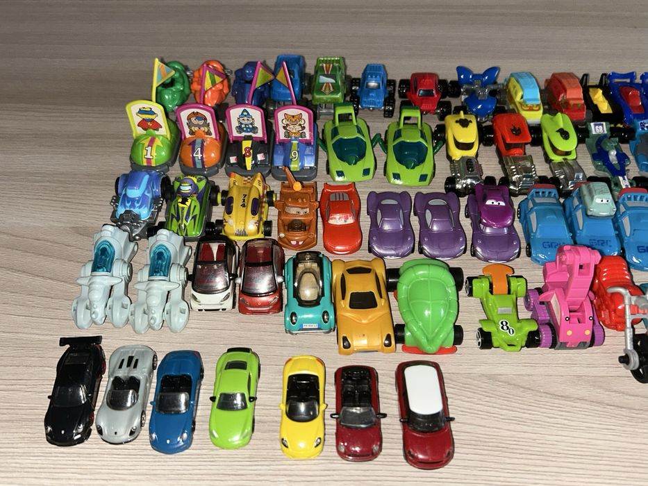 Киндер игрушки