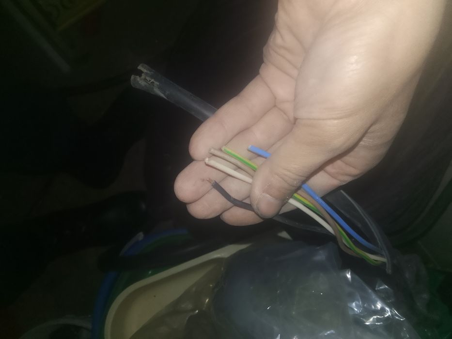 Стабелизатор напряжения