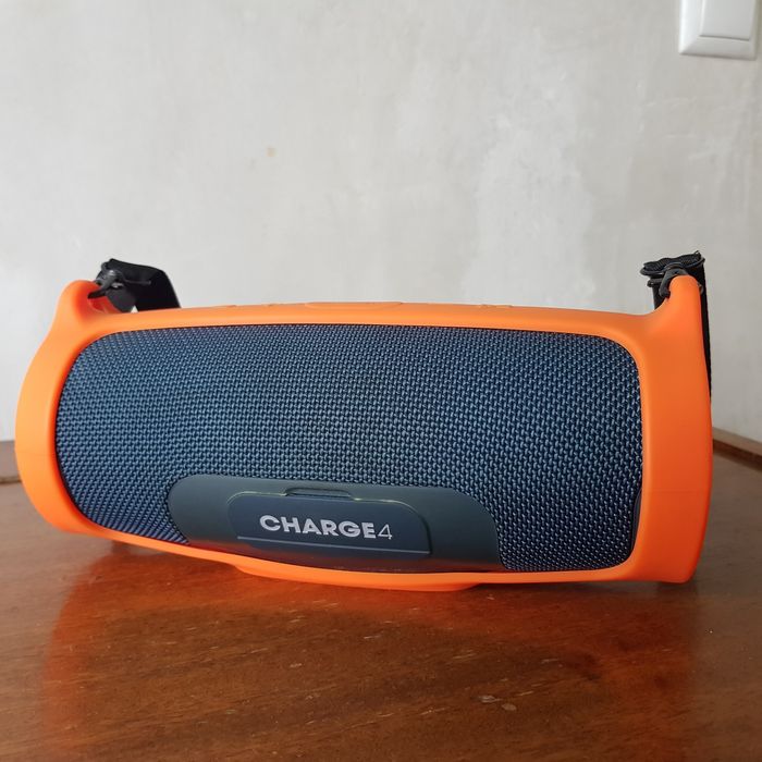 JBL Charge 4 Orange