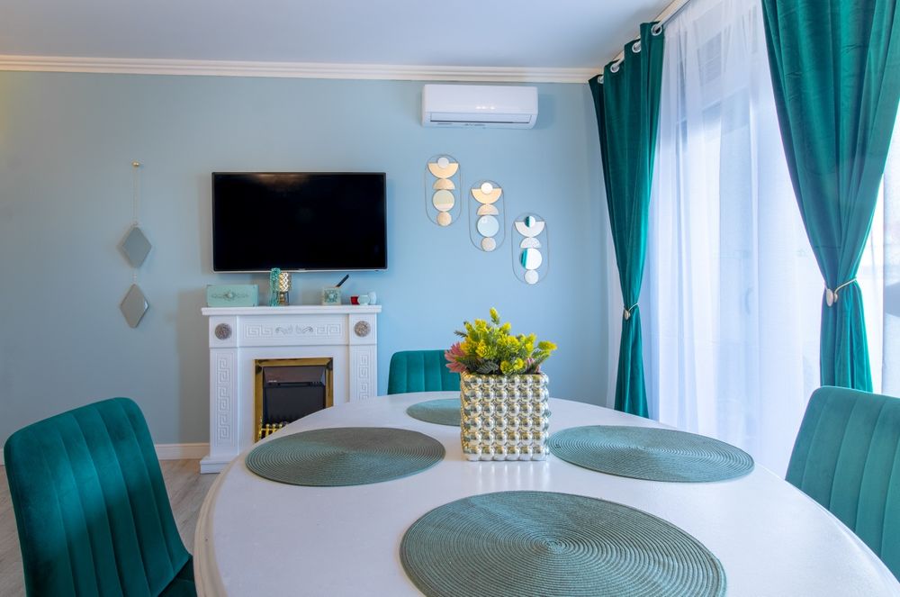 Cazare regim hotelier ap 2 camere spatios cu parcare acoperita in Ared