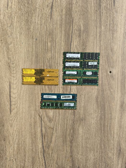 Lot 8 Placute Memorie Ram