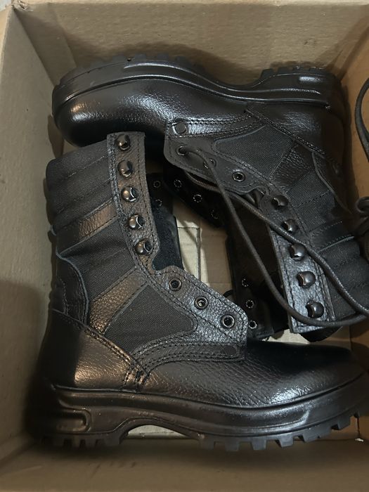 Продам берцы новые 39 размер