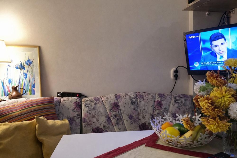 Продава се Двустаен апартамент в София, Хаджи Димитър - 65 кв.м за 1295 €/кв.м - Снимка #1