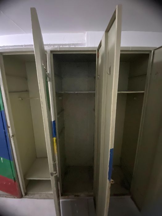 9 Buc. Dulap Metalic tip Vestiar; Fișet din Fier Depozitare