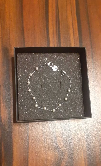 Розов ахат гривна, Marlu' гривна в златисто и сребристо