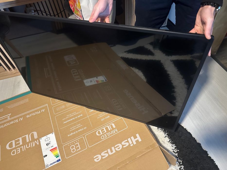 Televizor Starlight FullHD 127 cm diagonala