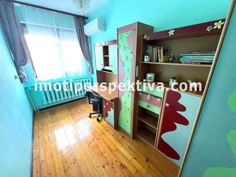 реф.19531 Етаж от къща+таванска стая+приземна стая-Гагарин!