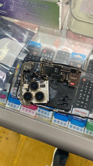 Срочно Продаю Айфон 13 ПРО под 128ГБ