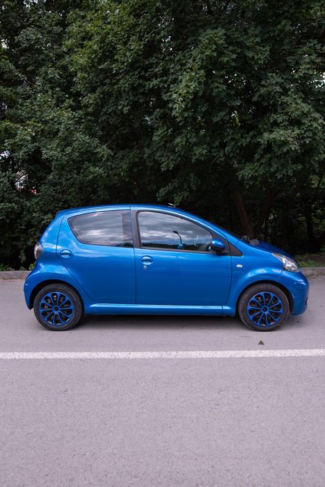 TOYOTA Aygo