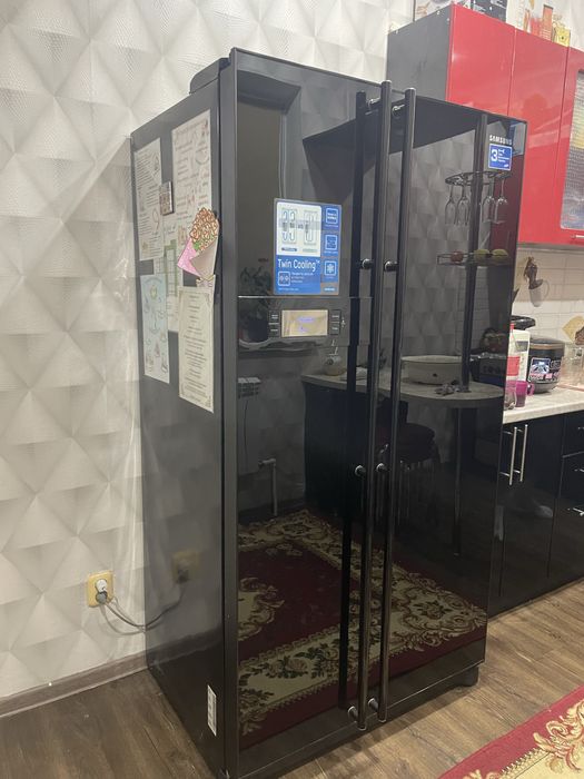 Продам холодильник Самсунг