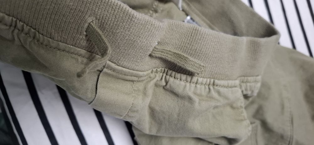 Pantaloni cargo pentru băieți