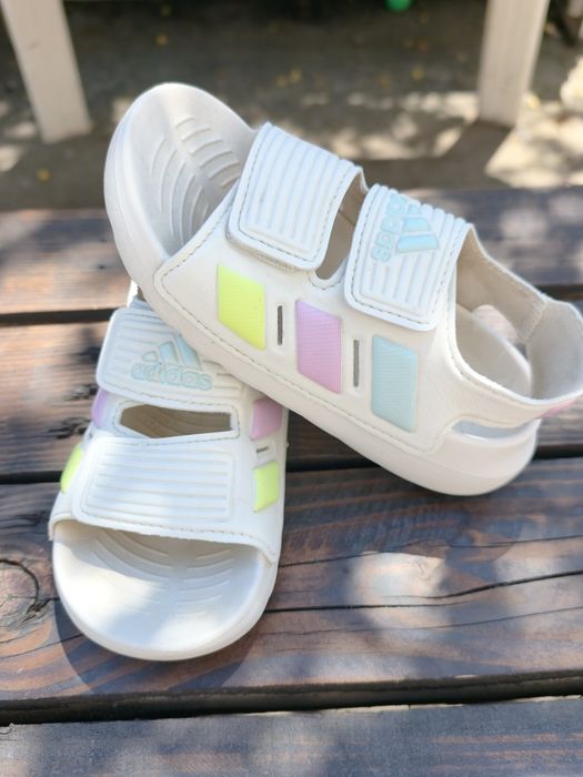 Сандали Adidas 27 номер