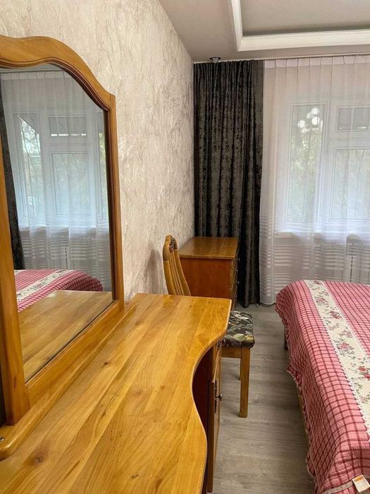метро Буюк Ипак Йули, улица Саехат 3 комнатная