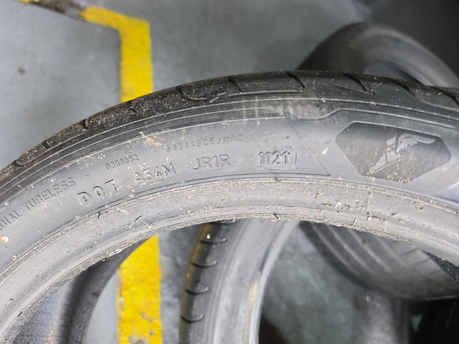 215 45 18 vara goodyear