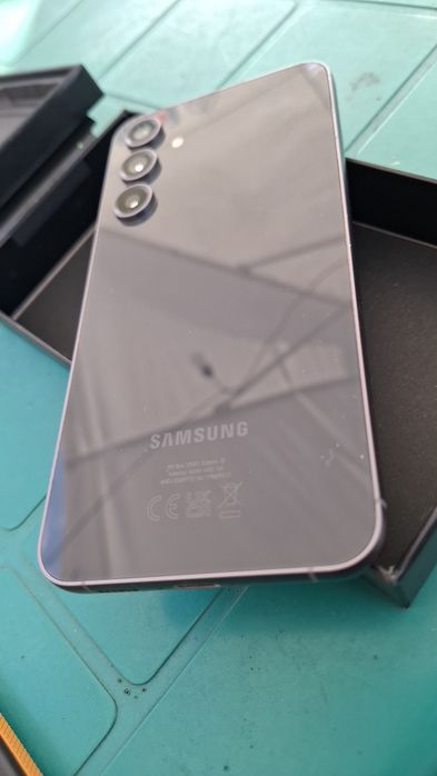 Samsung Galaxy S23 FE Като Нов