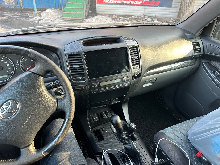 Прадо 120 2,7 2006