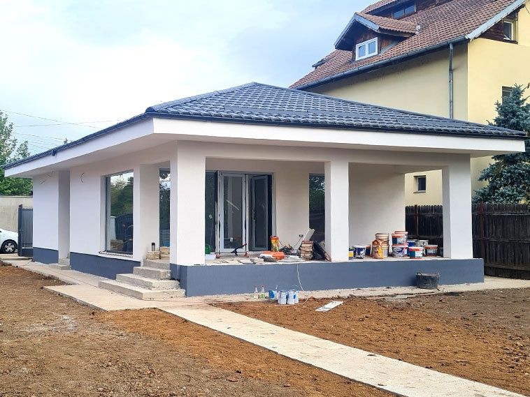Meseriași/constructori