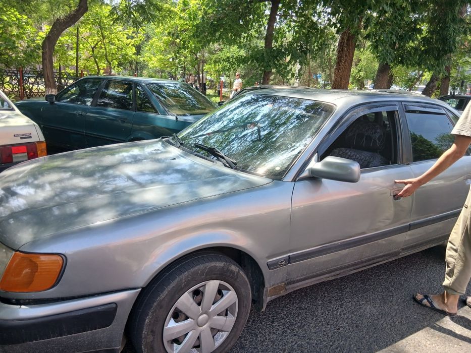 Ауди с 4 газ-бензин