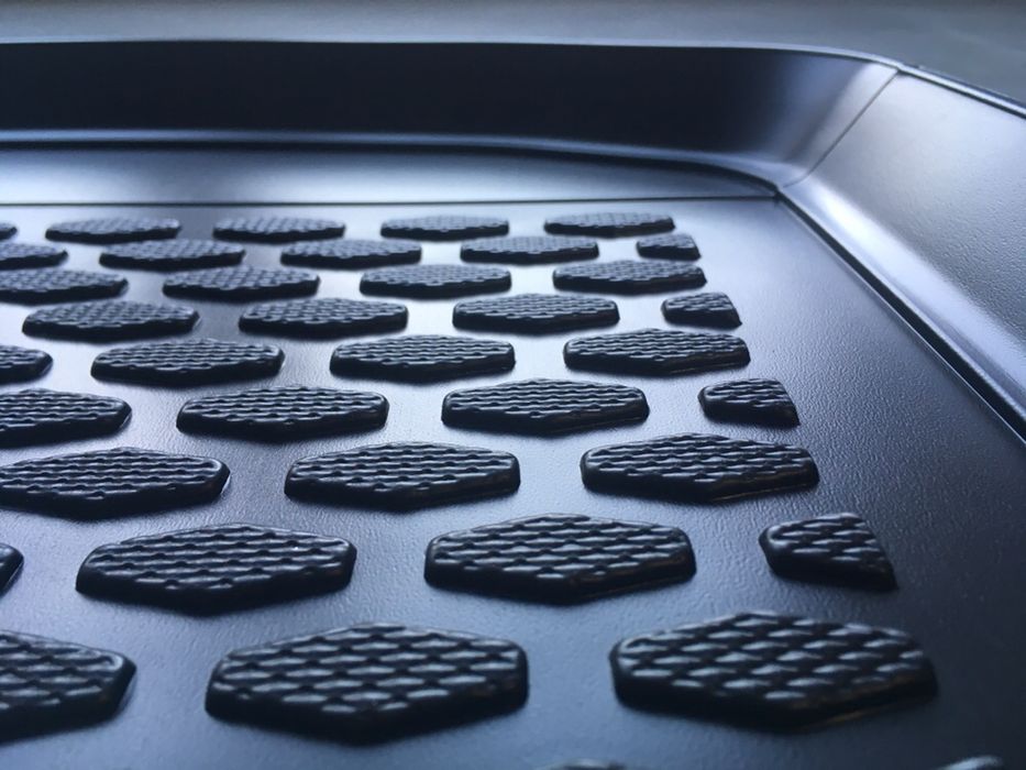 Стелка за багажник VW GOLF V, VI, VII VARIANT Фолксваген Комби 5. 6. 7