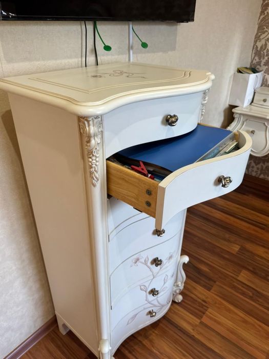 Спальный гарнитур