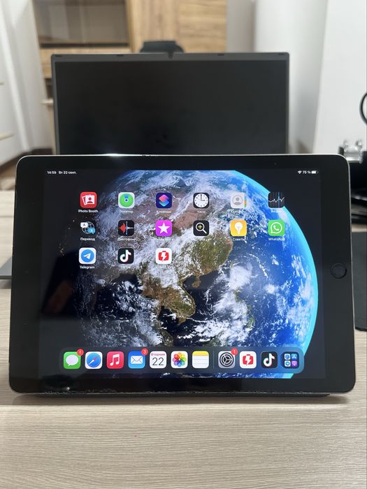 Ipad air 2 64гб.