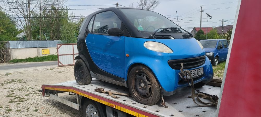 Piese Smart~motor benzina, cutie, usa, haion, capota, far, lampa, jante , turbo, bara